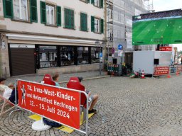 Kinderfest 2024 &raquo; Sa. 13.07.2024 - FC24 spielen auf der Playstation und LED-Leinwand